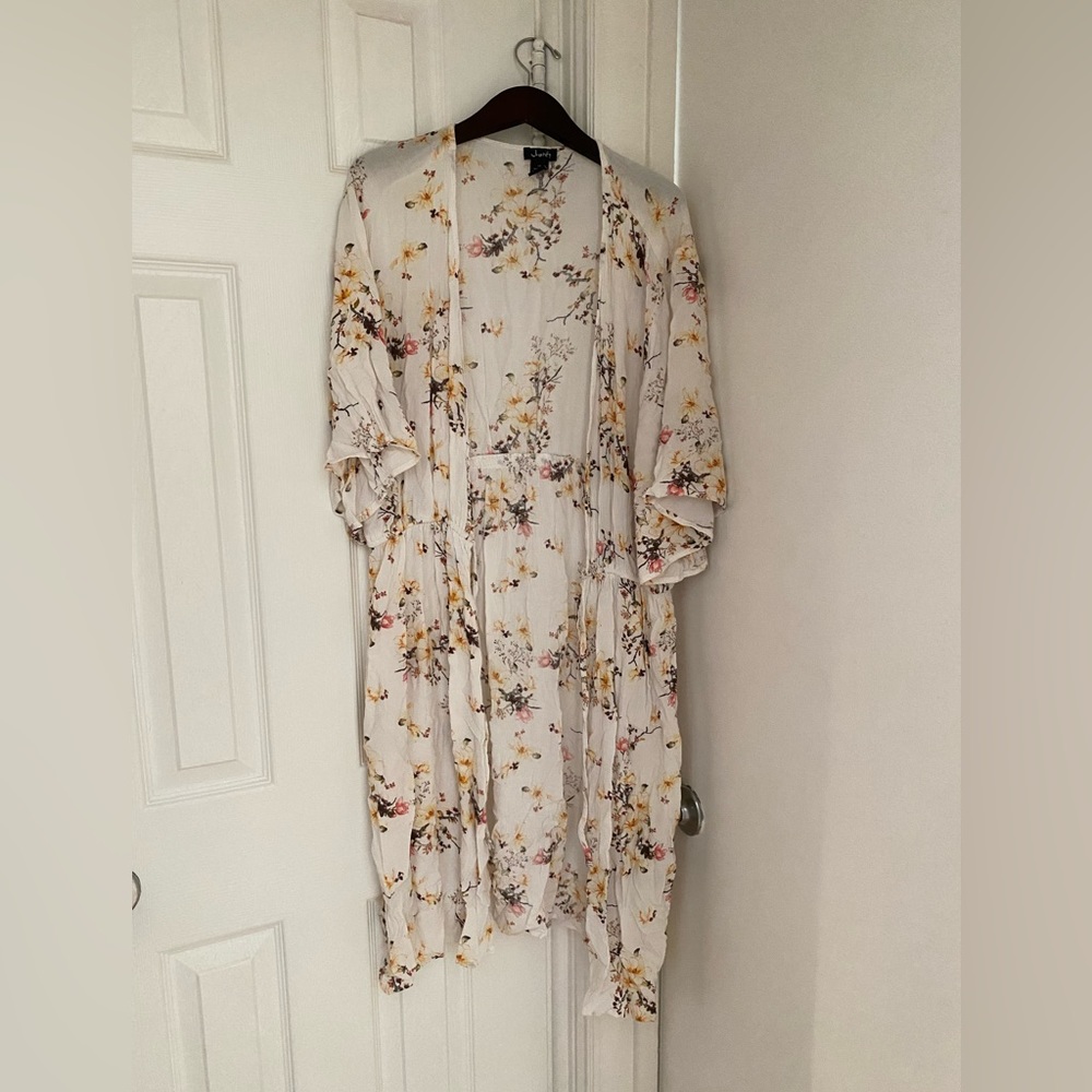Floral kimono
